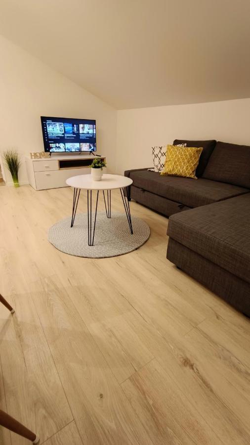 Apartman Leona Lovran Exterior photo