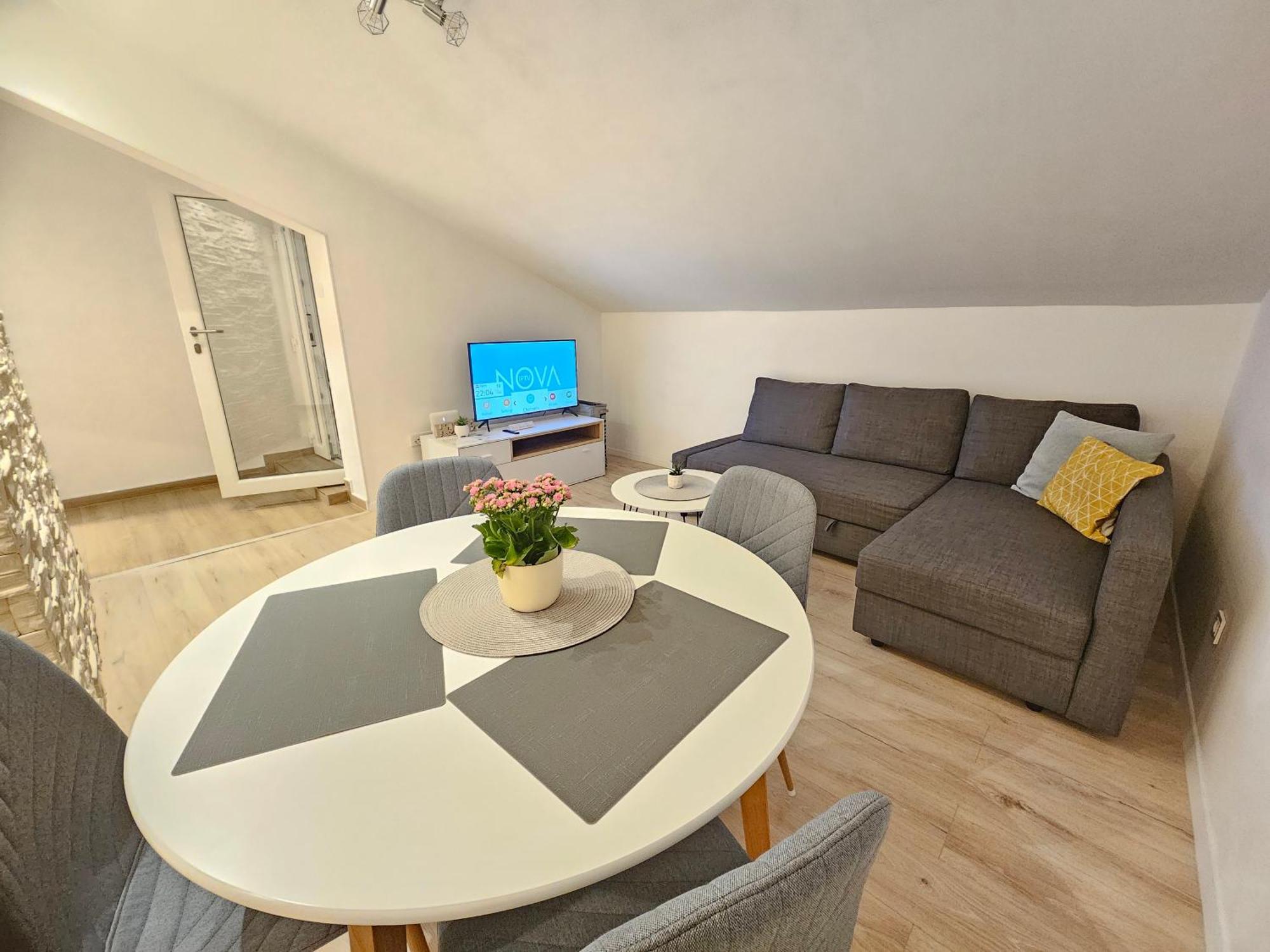 Apartman Leona Lovran Exterior photo